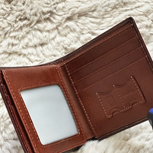 🆕 Genuine Leather Bifold Wallet - Picture 6 of 8